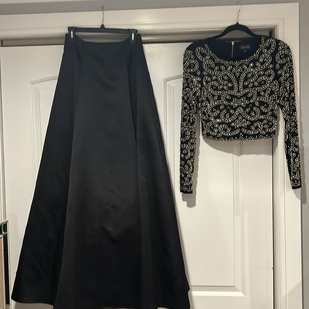 Xscape Two Piece Evening Gown Black and Gold Size 6